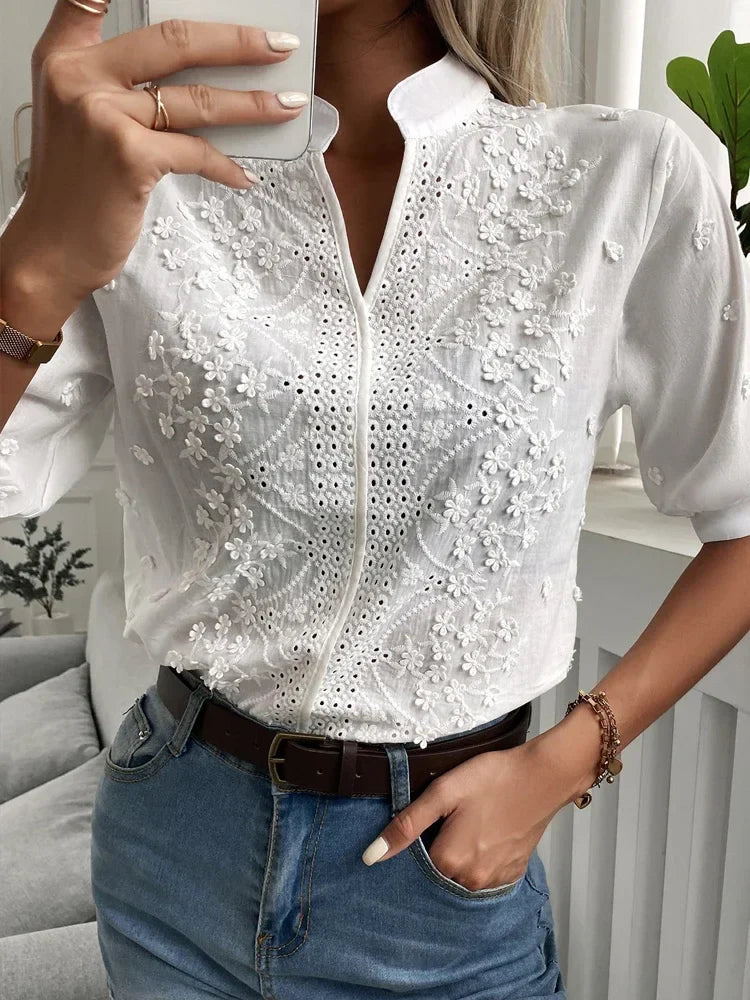 Embroidery Short Sleeve V-Collar Blouse